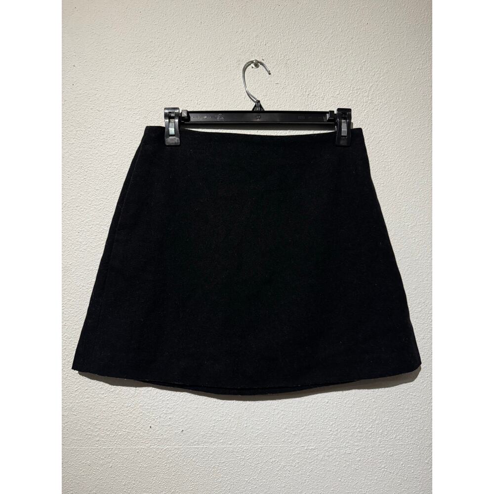 UNIQLO Black Wool Blend Mini Skirt